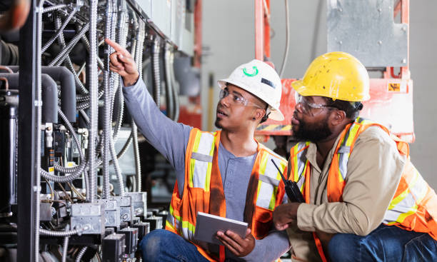 Best Circuit Breaker Repair  in Spring Lake Park, MN